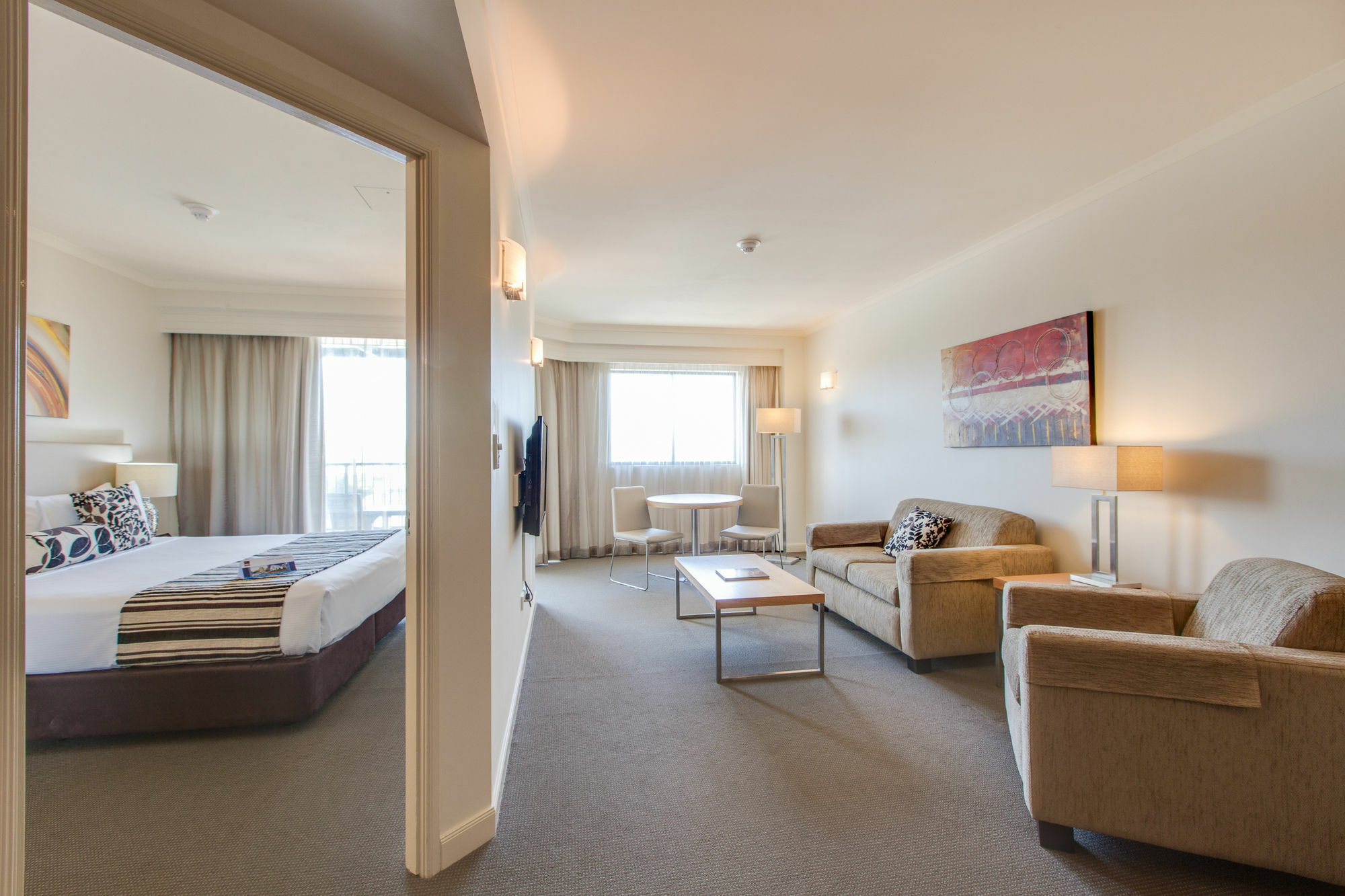 Central Cosmo Apartment Hotel Брисбен Экстерьер фото