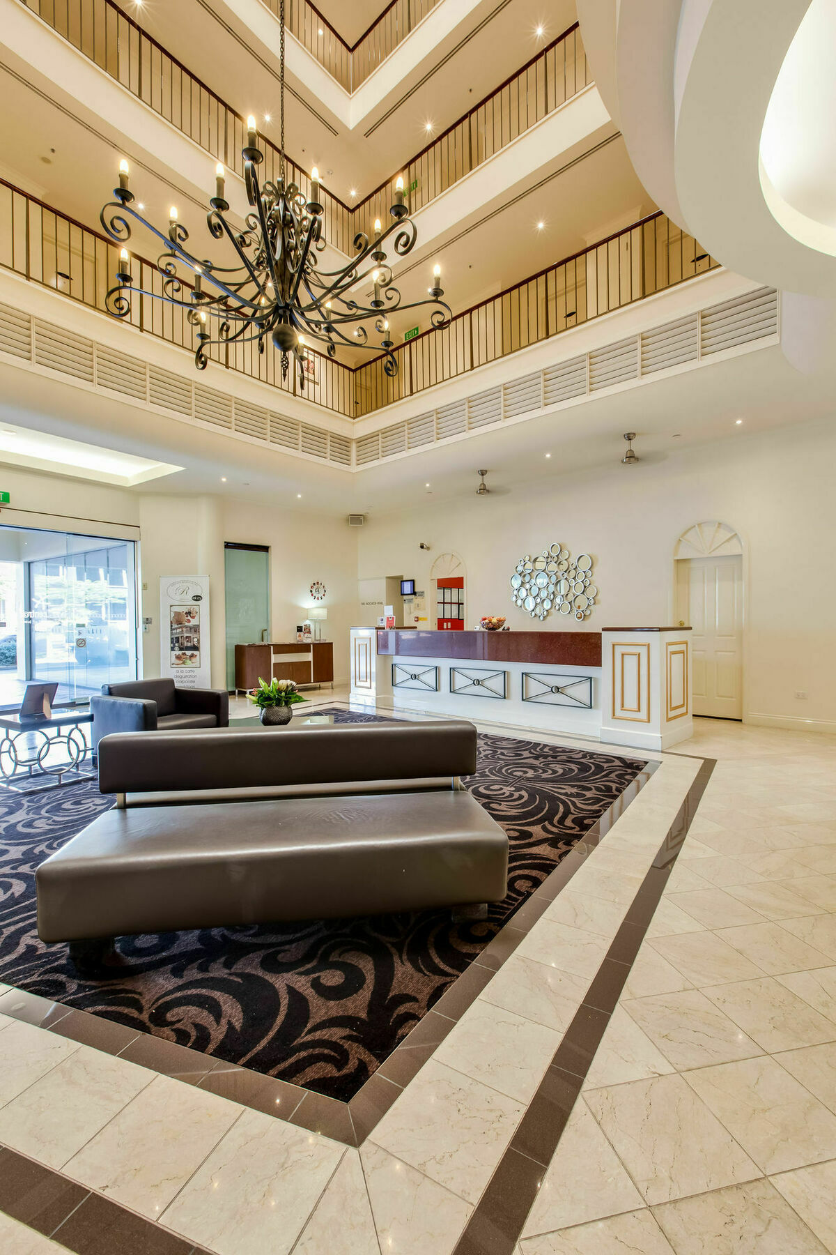 Central Cosmo Apartment Hotel Брисбен Экстерьер фото